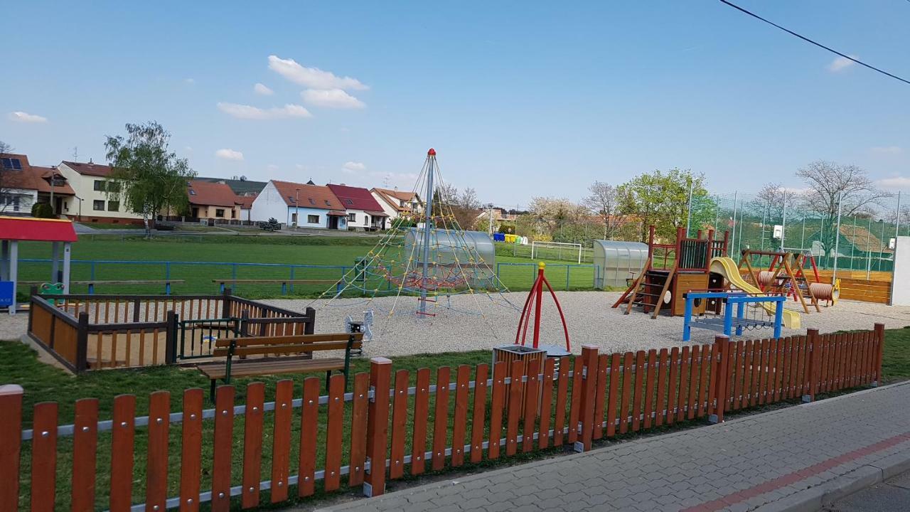 Apartmány pod Pálavou Starovicky Kültér fotó
