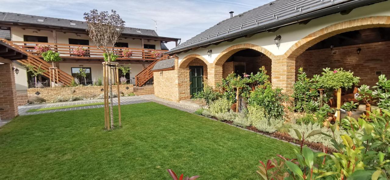 Apartmány pod Pálavou Starovicky Kültér fotó